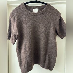 H&M Women's Brown Crew Neck Sweater